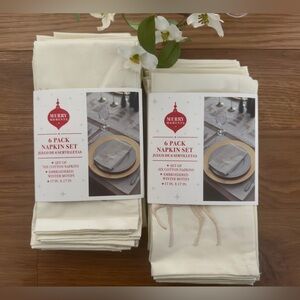Marry Moments Aldi 17"x17" Holiday Embroidered Napkin Deer Two Set Of 6, Cotton